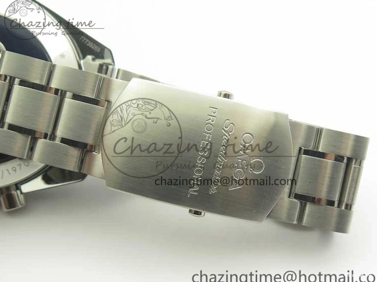 1227 Lightweight Speedmaster SS Snoopy OMF Best Edition White Dial on SS Bracelet Manual Winding Chrono Movement 7992